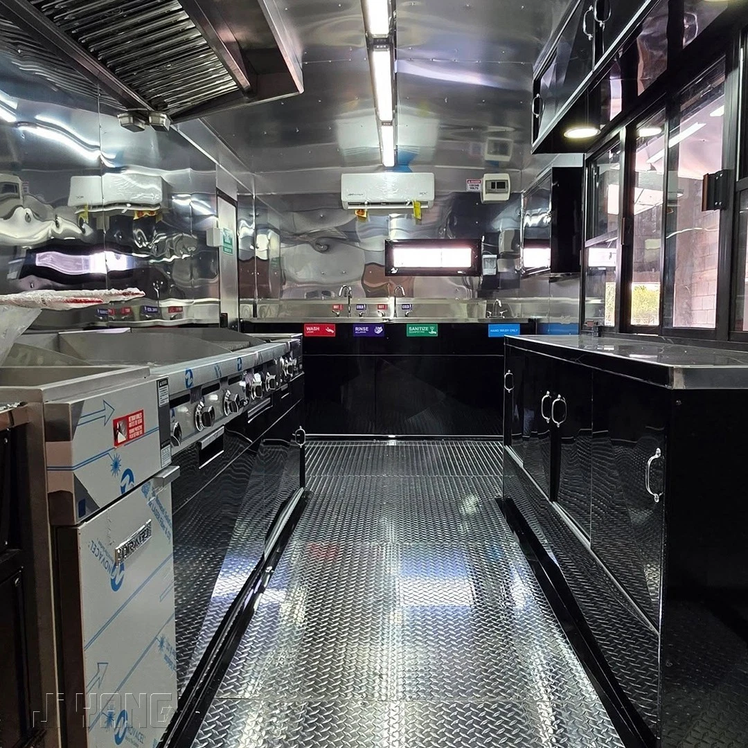 Spacious Interior | A/C Unit | 3-Compartment Sink | Full Equipment